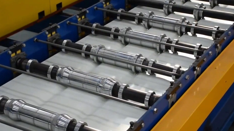 【Производственный процес】 Полиуретановые композитные сэндвич-панели