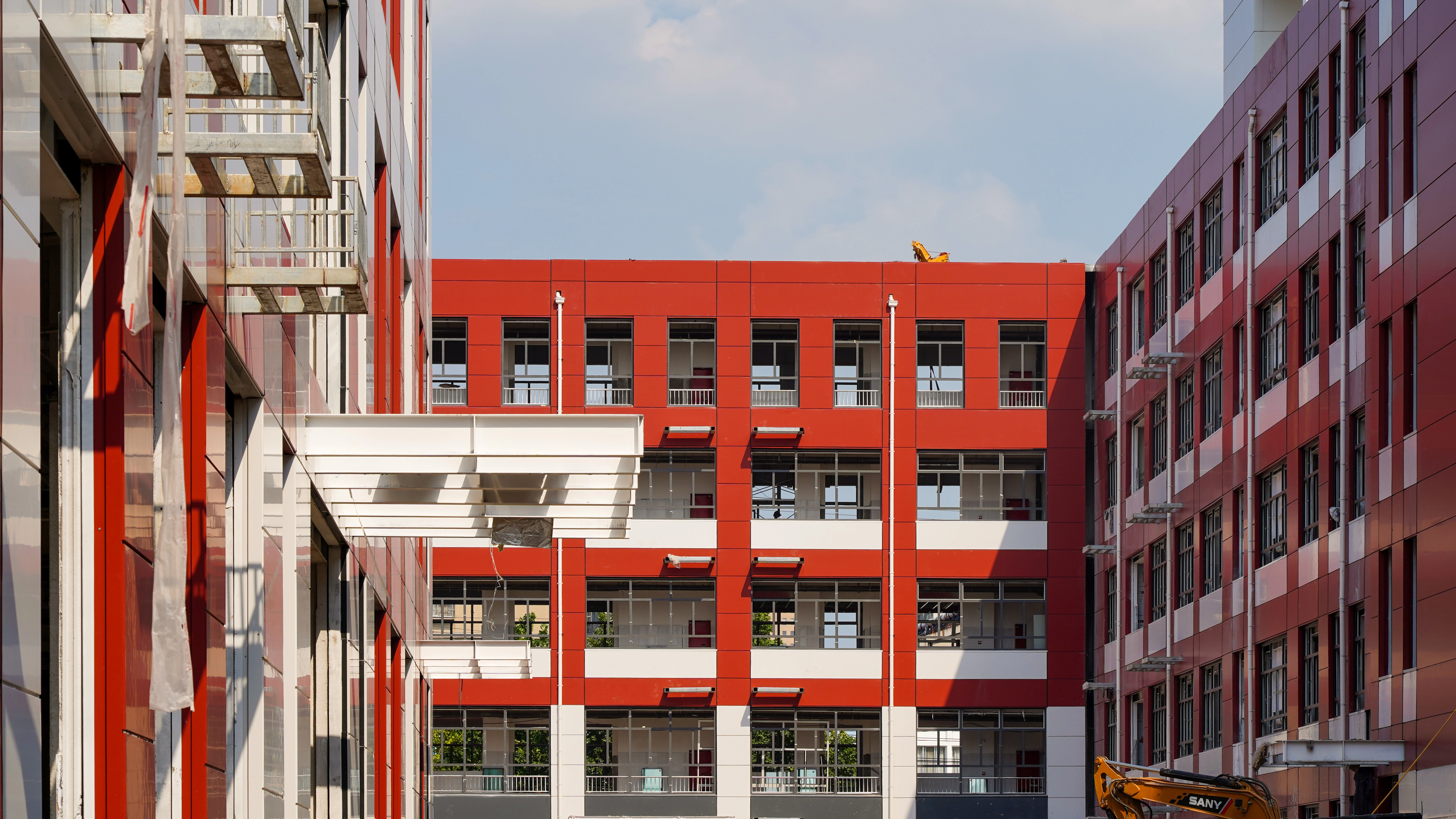 Двадцать три