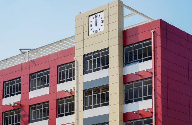 Интегрированная изолированная декоративная панель: решение «все в одном» для производительности и эстетики