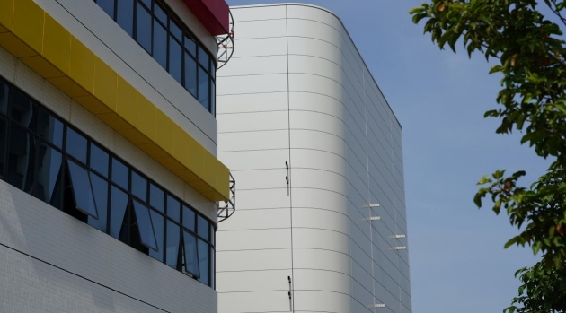 insulated metal panels